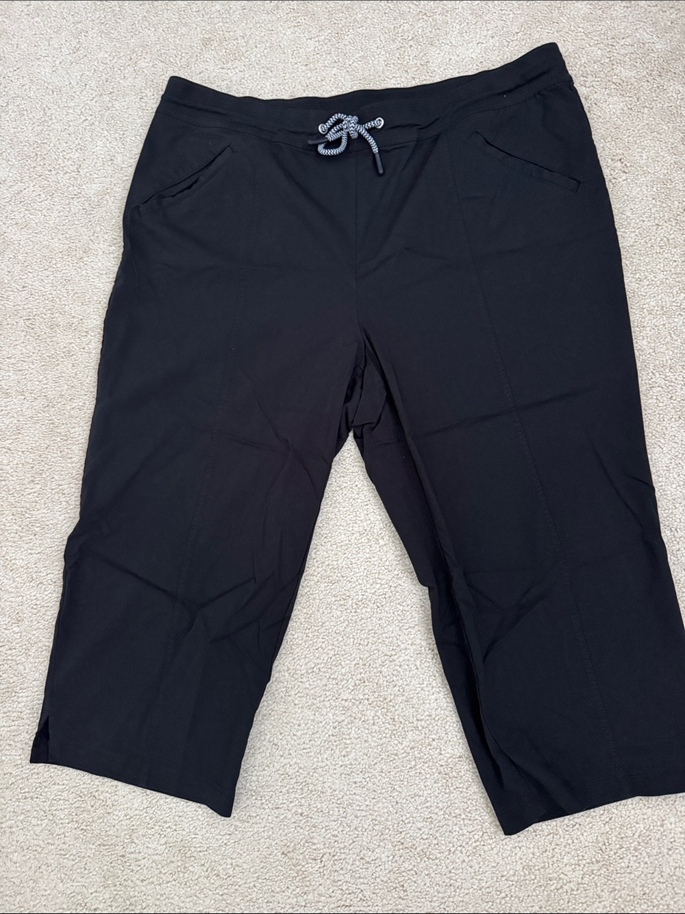 Chico's Weekends Black Drawstring Capri Joggers